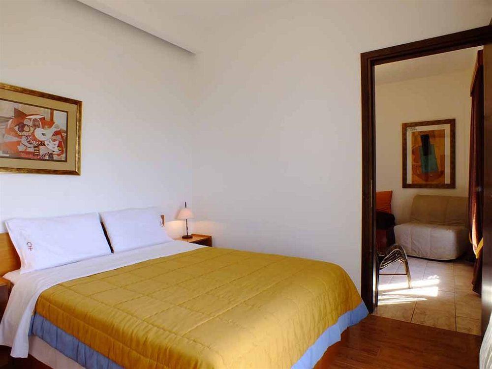 Christaras Apartments Vourvourou Bagian luar foto