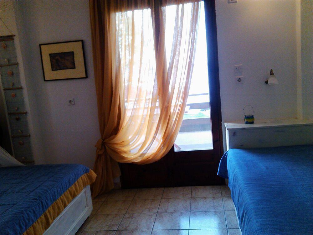 Christaras Apartments Vourvourou Bagian luar foto